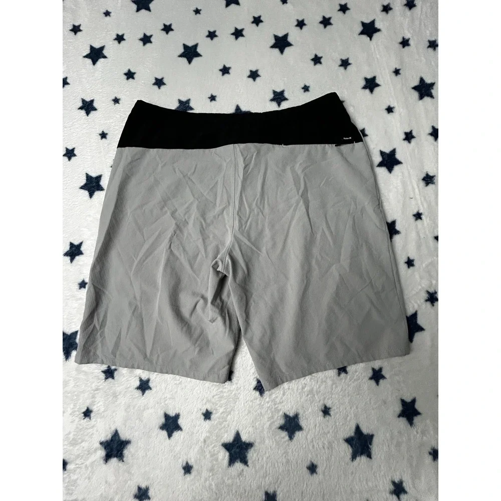 Hurley Mens Large Gray Board Shorts Swim Surf Stretch Hybrid Performance